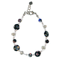 Load image into Gallery viewer, Glitzer Muranoglas Armband rund schwarz Perlen Blümchenmuster ca.18-20cm nickelfrei
