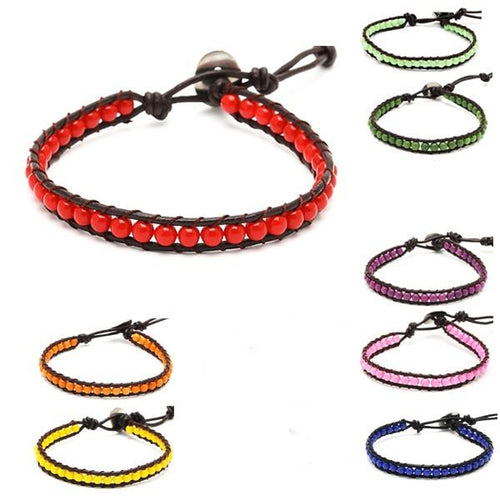 Bunte Lederarmbänder mit gefärbten Achat-Perlen, verstellbar und unisex—das perfekte Accessoire für jeden Stil.