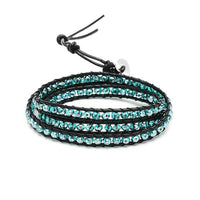 Load image into Gallery viewer, The &quot;Glitzer Lederarmbänder dreilagig Glaskristall Perlen facettiert bunt Armband&quot; is a black adjustable leather bracelet that wraps multiple times around the wrist, adorned with shiny turquoise crystals and faceted glass beads.
