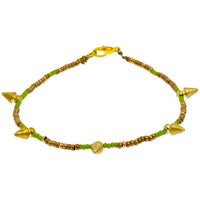 Cargar imagen en el visor de la galería, Messing Armband Kegel grün golden nickelfrei Perlen antik Tribal Brass 23,5 cm Karabiner
