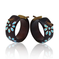 Load image into Gallery viewer, Holzcreolen Pin-Ohrringe Pin-Creolen Kokosholz Harz Damen Schmuck Dunkel Blumen Blau
