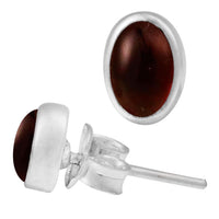 Load image into Gallery viewer, Ohrstecker Granat rot oval 6 mm 925er Sterling Silber Rand Stein Silberohrstecker
