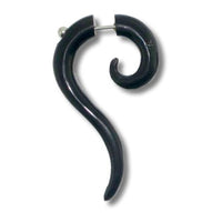 Load image into Gallery viewer, Tribal Horn Fake Piercing Spirale lange Spitze schwarz Buffalo 4 mm Edelstahl Ohrstecker Ohrring
