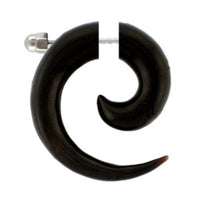 Load image into Gallery viewer, Schwarz Tribal Fake Piercing Spirale Schraubverschluss Buffalo Horn 6 mm Edelstahl Ohrring
