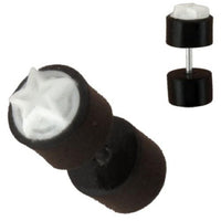 Load image into Gallery viewer, Tribal Fake Piercing, schwarzer Fakeplug mit weißem Boneinlay (Stern), handgeschnitzt aus Büffelhorn und Bone, 1mm, Edelstahlbügel
