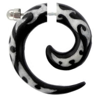 Load image into Gallery viewer, Fake Piercing, Horn Flammen Spirale, schwarz mit weißen Flammen, Expander, Ohrhänger, Ohrstecker, Ohrring
