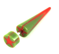 Load image into Gallery viewer, Stern moosgrün rot Fake Piercing Expander Dehnungsstab Straight Dehnstab Unisex Acryl

