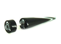 Load image into Gallery viewer, Herz schwarz weiß Fake Piercing Expander Dehnungsstab Straight Dehnstab Unisex Acryl

