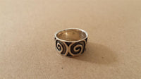 Load image into Gallery viewer, Silberring Spiralen groß dunkel oxidiert aus 925er Sterling Silber Damen Silberschmuck Ringe
