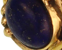 Load image into Gallery viewer, Messing Ringe Lapislazuli oval Halbkreis Kugeln Spirale antik golden nickelfrei Tribal schmal
