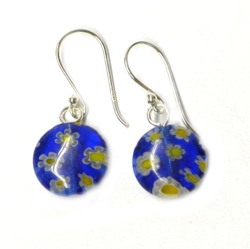 A pair of Muranoglasohrringe with blue, yellow, and white flower patterns, crafted as discs from 925er Sterling Silber.