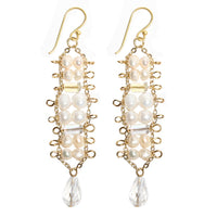 Load image into Gallery viewer, Brass Glaskristall Ohrringe gold weiß Perlen Tropfen lang Ohrhänger Ethno Designer
