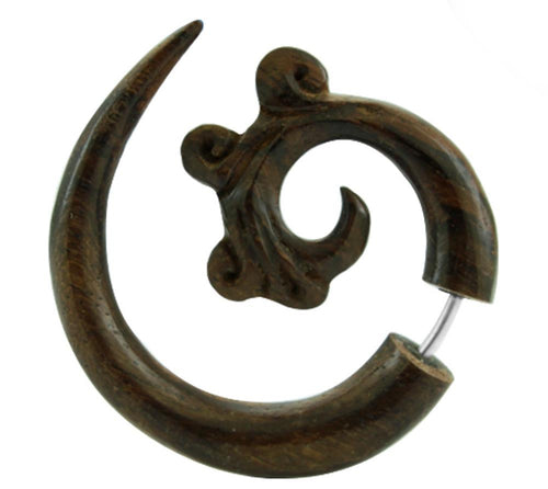 Tribal Fake Piercing Holz verziert Spirale Unisex handgeschnitzt Sonoholz Edelstahlbügel Organic