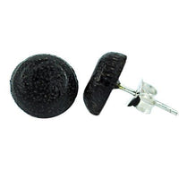 Load image into Gallery viewer, A pair of Kokosnuss Ohrstecker Punkte, gewölbt und rund aus dunkelbraunem Holz mit 925er Sterling Silber Steckern, werden vor weißem Hintergrund präsentiert.
