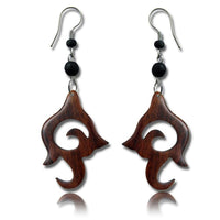 Cargar imagen en el visor de la galería, Tribal Ohrringe Narraholz Spiralornament dunkelbraun schwarze Perlen Edelstahl
