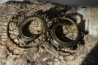 Load image into Gallery viewer, Piercing Messing Spirale silber gold 1,4mm Punkte Hook
