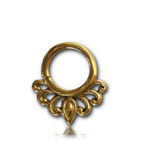 Load image into Gallery viewer, Septum Piercing Nasenringe Halbbögen Tropfen Messing 1,6 mm goldfarben nickelfrei antik exotisch Ohrring

