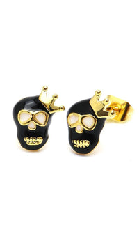 Cargar imagen en el visor de la galería, A pair of gold and black skull cufflinks, each with a tilted gold crown and hollow features, crafted in a style similar to the Brass Ohrstecker Stern Sterne bunt Unisex Ohrringe Edelstahl nickelfrei Kommunismus 12 mm, set on a white background.
