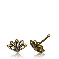 Cargar imagen en el visor de la galería, Gerader Nasenstecker Tragus antik golden Lotus Blüte Messing 8 mm lang
