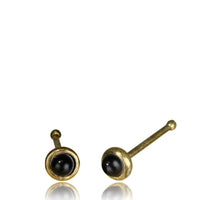 Load image into Gallery viewer, Onyx schwarz Nasenstecker Nostril Tragus antik golden Messing rund 8 mm lang
