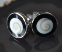 Cargar imagen en el visor de la galería, Shiva Auge schwarz rund 10mm Ohrstecker 925 Silber
