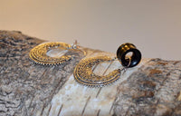 Cargar imagen en el visor de la galería, Brass Ohrringe Blumensichel silbern Messing
