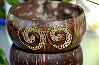 Load image into Gallery viewer, Spiralen Ohrringe S-Formen Spiralen Messing Brass antik golden Tribal Ohrhänger
