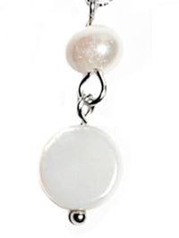 Load image into Gallery viewer, Perlmutt weiß Silberohrringe Ohrringe 925 Silber
