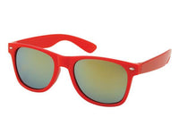 Load image into Gallery viewer, Die Sonnenbrille rot weiß Nerdbrille mit silber-gold Rainbow verspiegelten Gläsern und 400 UV-Schutz wird elegant auf weißem Hintergrund präsentiert.
