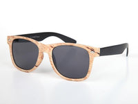 Cargar imagen en el visor de la galería, Sonnenbrille Nerdbrille 400 UV Ziermandel Holzdesign Maserung
