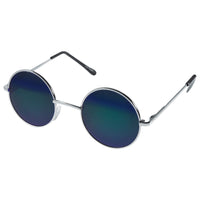 Cargar imagen en el visor de la galería, A pair of Sonnenbrille Unisex Rund Hippie Brille John Lennon 400UV with thin silver frames and dark, reflective blue-green round lenses, angled against a white background.
