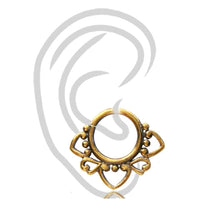 Cargar imagen en el visor de la galería, Brass Helix Tragus Antik golden Ohrpiercing 0,8mm Herzformen
