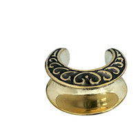 Cargar imagen en el visor de la galería, Saddle Plug Messing antik gold Sichel Bögen Tunnel
