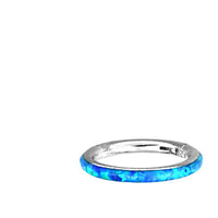 Cargar imagen en el visor de la galería, Klapp Segment Ring Piercing Edelstahl blau Opal unten
