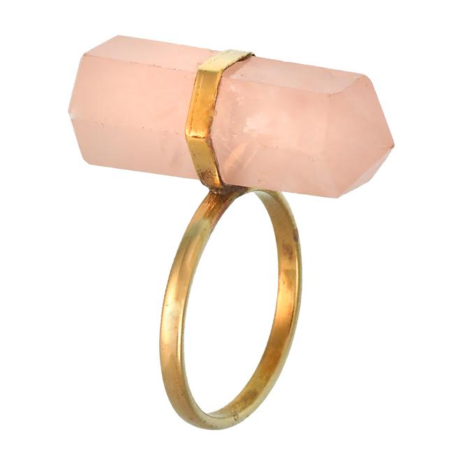 Messing Ring golden Edelstein Rosenquarz rosé Stiftform glatt geschliffen antik
