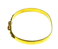 Cargar imagen en el visor de la galería, Messing Armreif golden Rubin Spirale Tropfen Flechtrand
