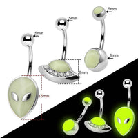 Cargar imagen en el visor de la galería, Bauchnabelpiercing aus Edelstahl Alien leuchtet - chic - net.de
