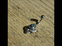 Load image into Gallery viewer, Bauchnabelpiercing aus Edelstahl Silber als Schnörkel Träne - chic - net.de
