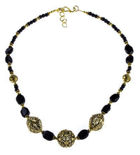 Cargar imagen en el visor de la galería, Brass Kette golden Onyx verziert Perlen Raute oval rund Stanzmuster Kugel - chic - net.de
