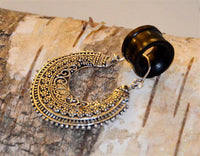 Cargar imagen en el visor de la galería, Brass Ohrringe Blumensichel silbern Messing - chic - net.de
