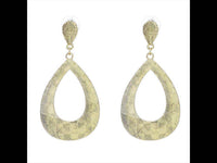 Load image into Gallery viewer, Brass Ohrstecker antik golden glänzend Tropfen groß Strich Quadrat Muster - chic - net.de
