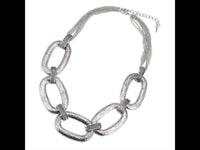 Load image into Gallery viewer, Brass Schmuckset silberfarben ovale große Gliederkette Ohrringe fein verstellbar - chic - net.de
