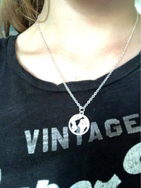 Load image into Gallery viewer, Anhänger 925 Sterling Silber Welt Karte Erde Globus - chic-net.de
