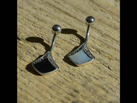 Load image into Gallery viewer, Bauchnabelpiercing aus Edelstahl Silber mit Raute Inlay - chic-net.de
