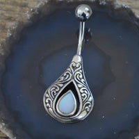 Load image into Gallery viewer, Bauchnabelpiercing aus Edelstahl Silber mit Tropfen Inlay - chic-net.de

