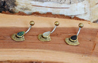 Load image into Gallery viewer, Bauchnabelpiercing Edelstahl Brass Bogen Träne Inlay - chic-net.de
