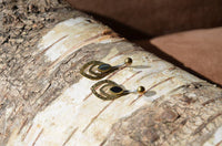 Cargar imagen en el visor de la galería, Bauchnabelpiercing Edelstahl Brass Doppelmandel Inlay - chic-net.de
