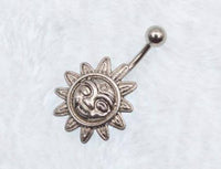 Load image into Gallery viewer, Bauchnabelpiercing Edelstahl Sonne silber - chic-net.de
