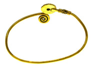 Load image into Gallery viewer, Brass Armreif gold Türkis Spirale rund Kugeln verstellbar - chic-net.de
