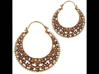 Load image into Gallery viewer, Brass Ohrringe Tribal Sichel Blumenmeer antik golden Messing - chic-net.de
